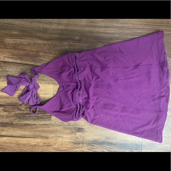 Lululemon halter - Picture 1 of 4